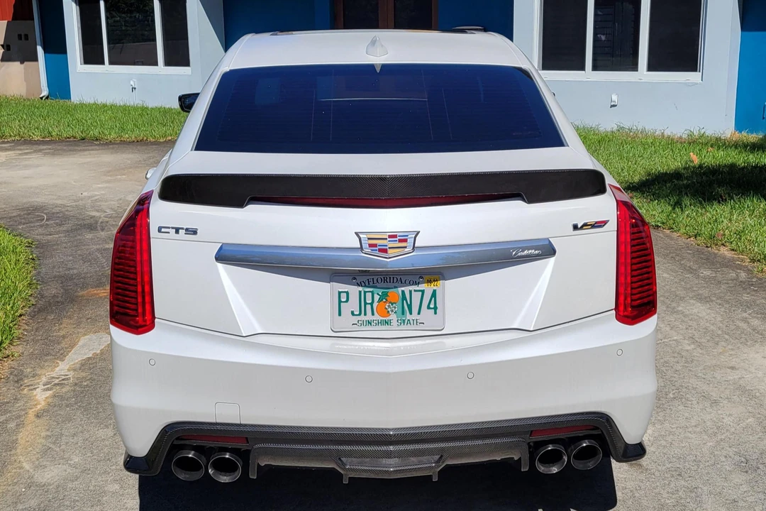 2016 Cadillac CTS-V 3rd Gen - Image 5 of 31
