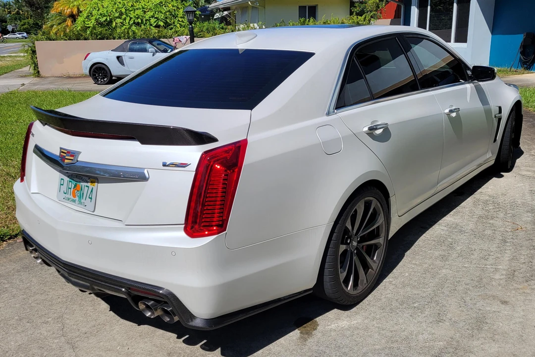 2016 Cadillac CTS-V 3rd Gen - Image 4 of 31