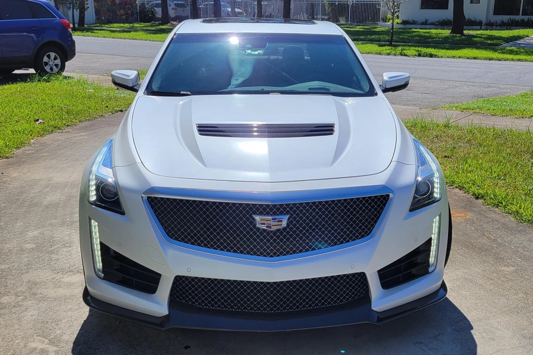 2016 Cadillac CTS-V 3rd Gen - Image 2 of 31