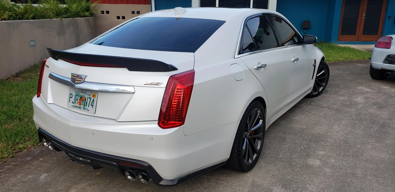 2016 Cadillac CTS-V 3rd Gen - Image 18 of 31