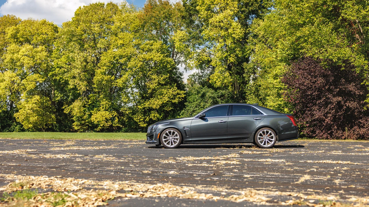 2016 Cadillac CTS-V 3rd Gen - Image 9 of 31
