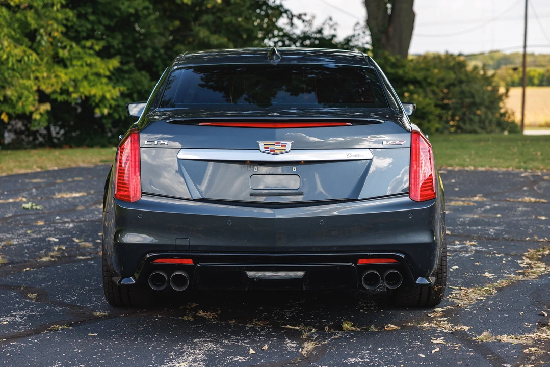 2016 Cadillac CTS-V 3rd Gen - Image 15 of 31