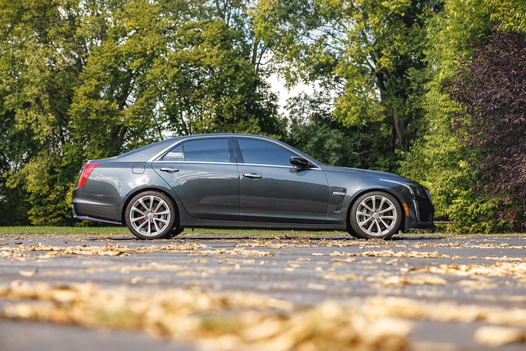 2016 Cadillac CTS-V 3rd Gen - Image 22 of 31