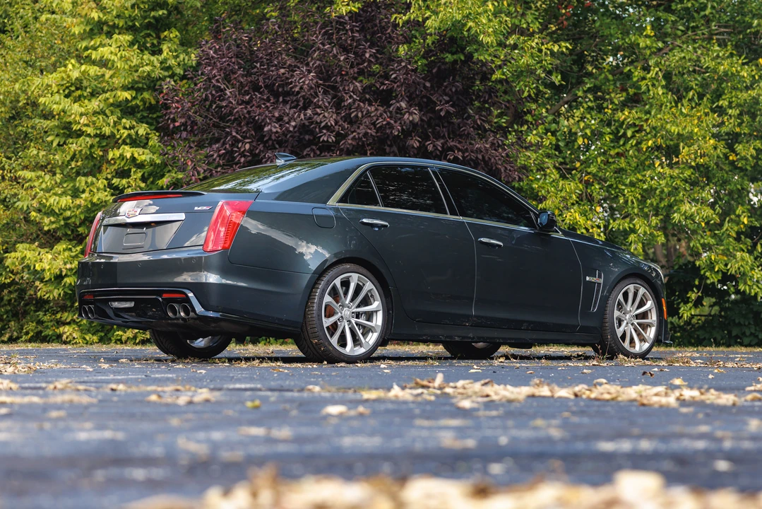 2016 Cadillac CTS-V 3rd Gen - Image 20 of 31