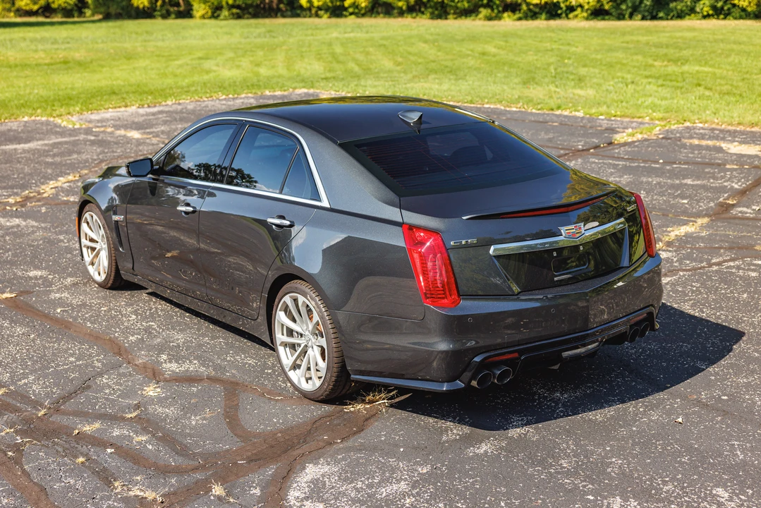 2016 Cadillac CTS-V 3rd Gen - Image 12 of 31