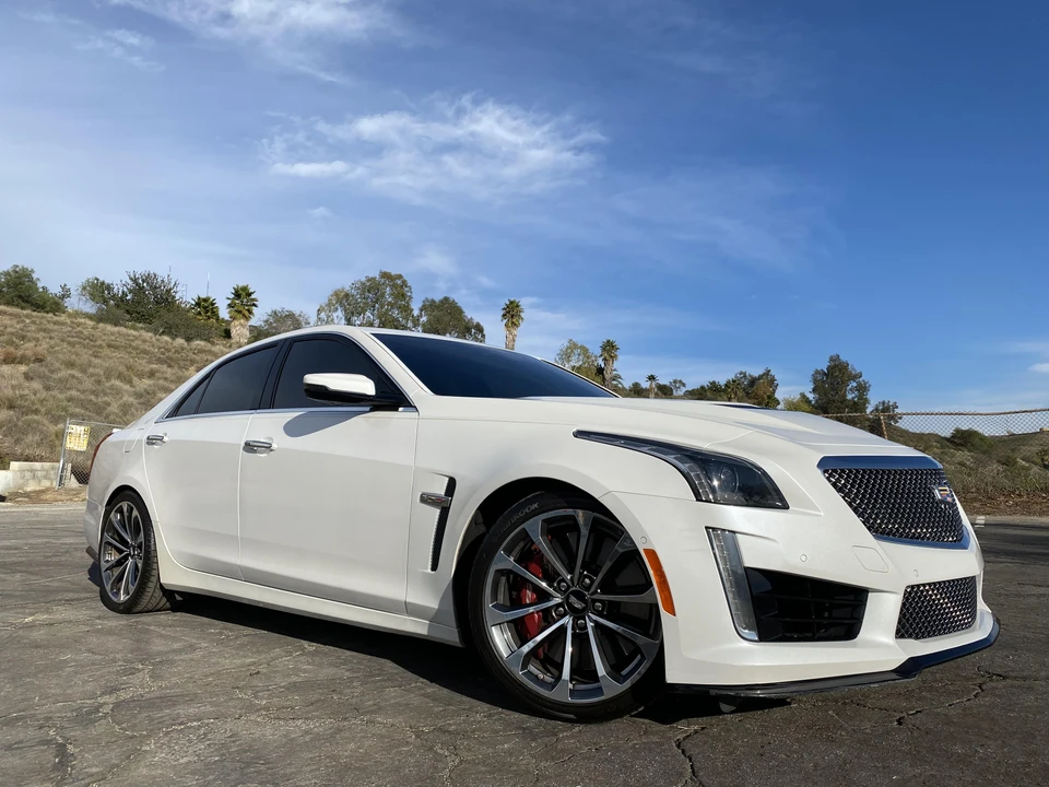 2016 Cadillac CTS-V 3rd Gen - Image 19 of 31