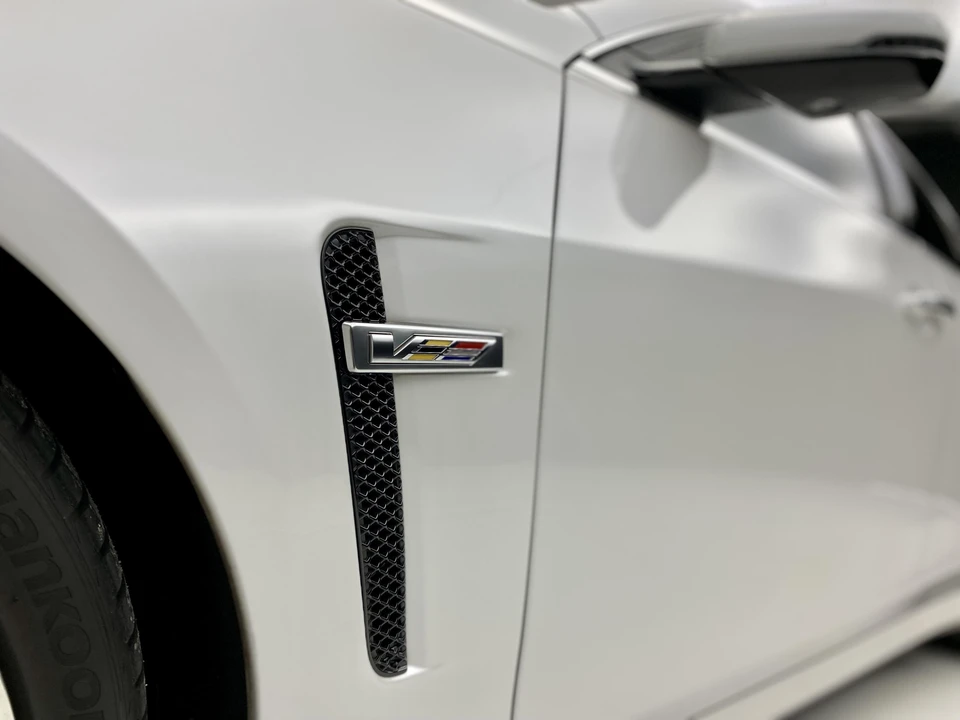 2016 Cadillac CTS-V 3rd Gen - Image 26 of 31