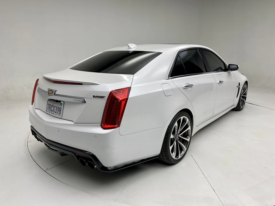2016 Cadillac CTS-V 3rd Gen - Image 10 of 31