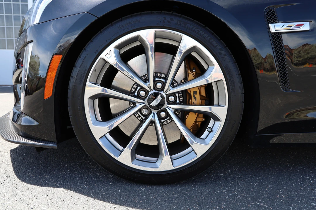2016 Cadillac CTS-V 3rd Gen - Image 21 of 30