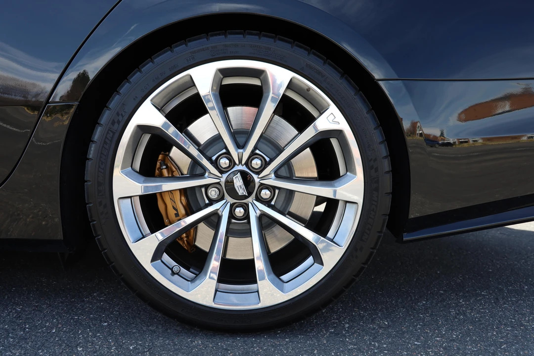 2016 Cadillac CTS-V 3rd Gen - Image 22 of 30