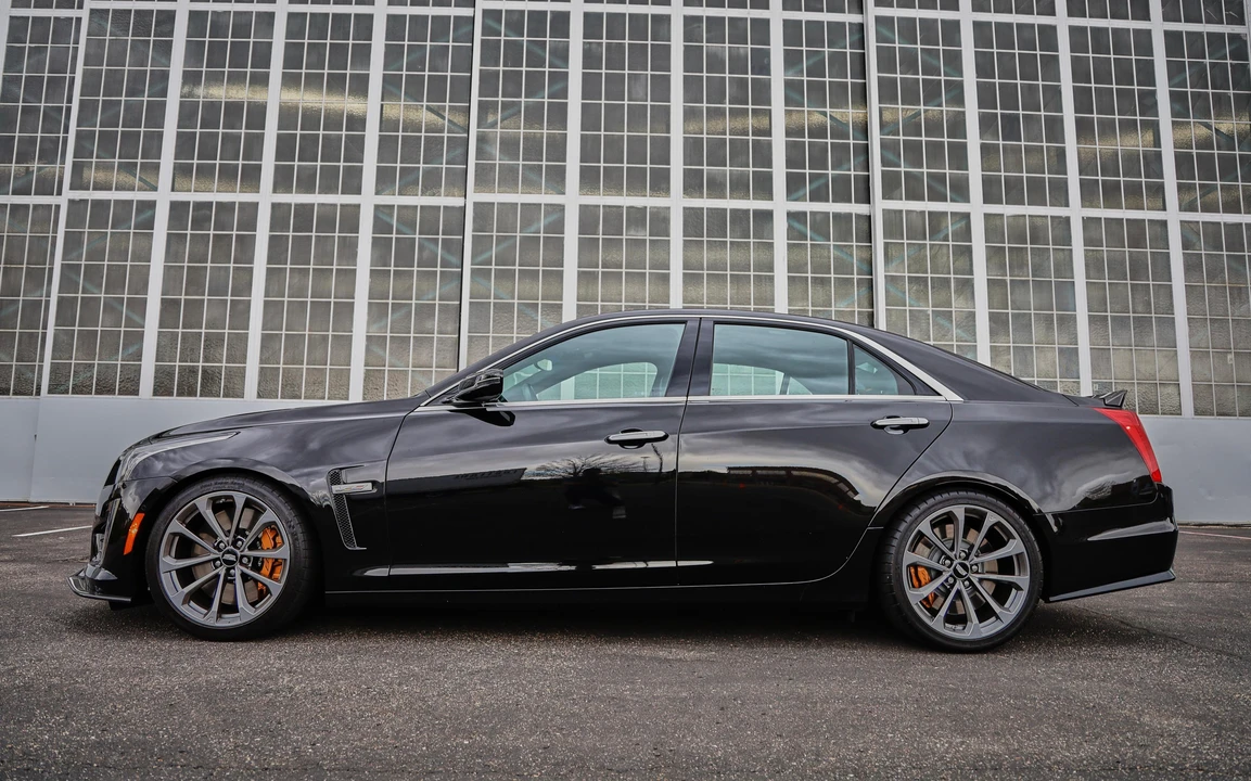2016 Cadillac CTS-V 3rd Gen - Image 10 of 30