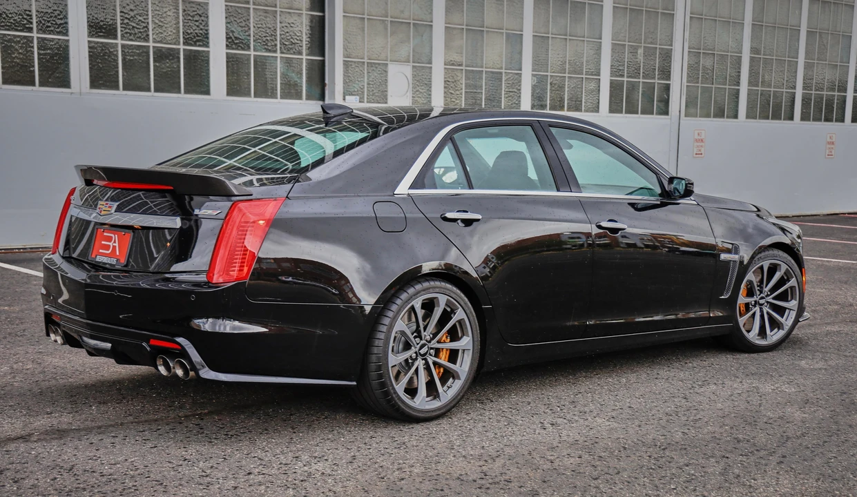 2016 Cadillac CTS-V 3rd Gen - Image 11 of 30