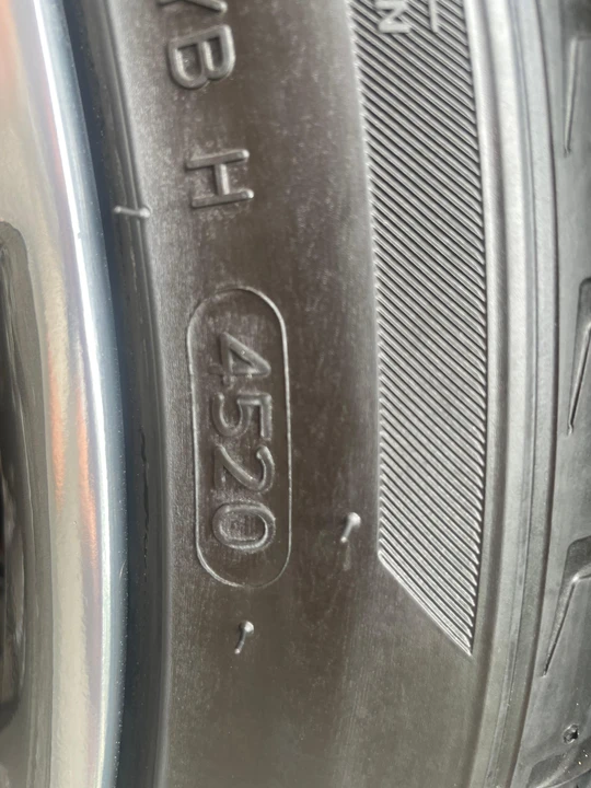 2016 Cadillac CTS-V 3rd Gen - Image 29 of 31
