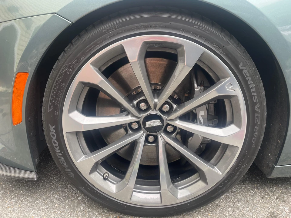 2016 Cadillac CTS-V 3rd Gen - Image 24 of 31