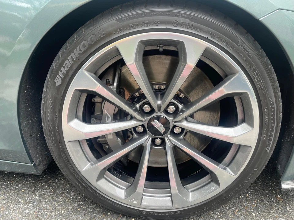 2016 Cadillac CTS-V 3rd Gen - Image 27 of 31