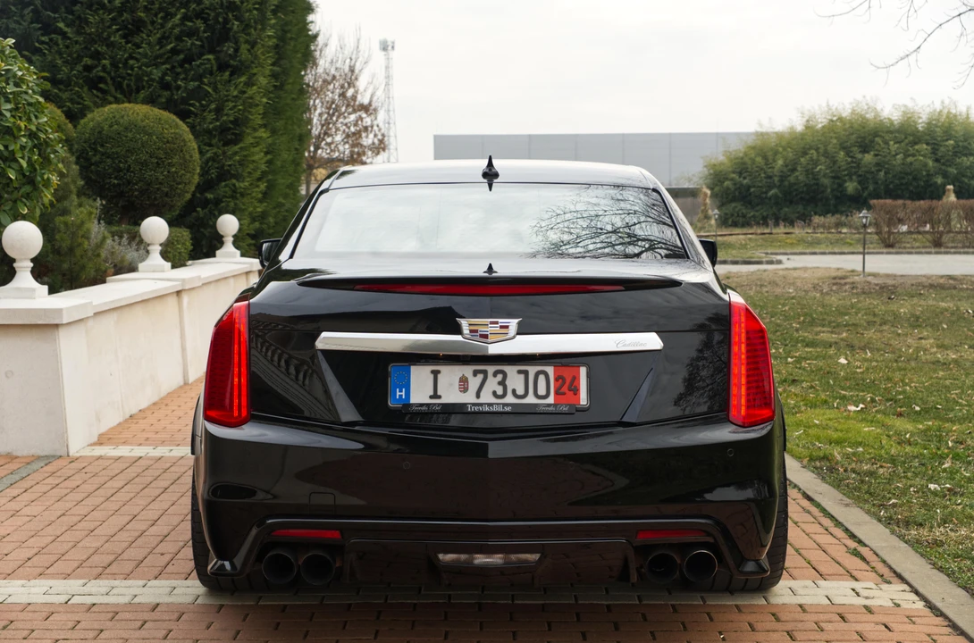 2016 Cadillac CTS-V 3rd Gen - Image 12 of 31