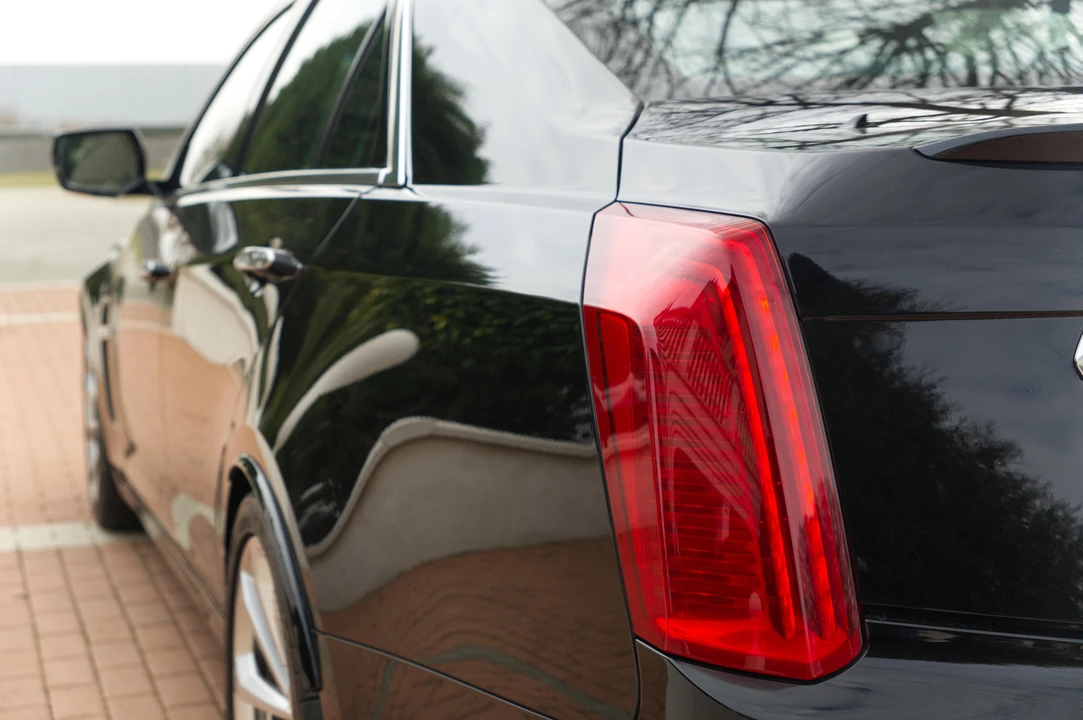 2016 Cadillac CTS-V 3rd Gen - Image 17 of 31