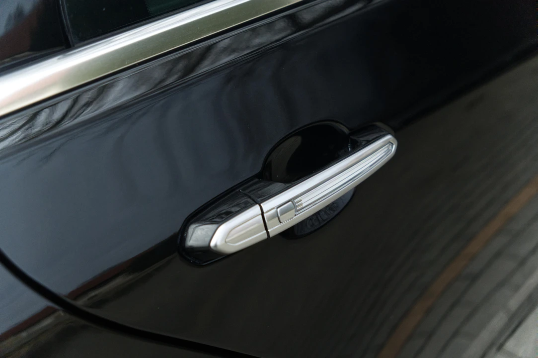 2016 Cadillac CTS-V 3rd Gen - Image 22 of 31