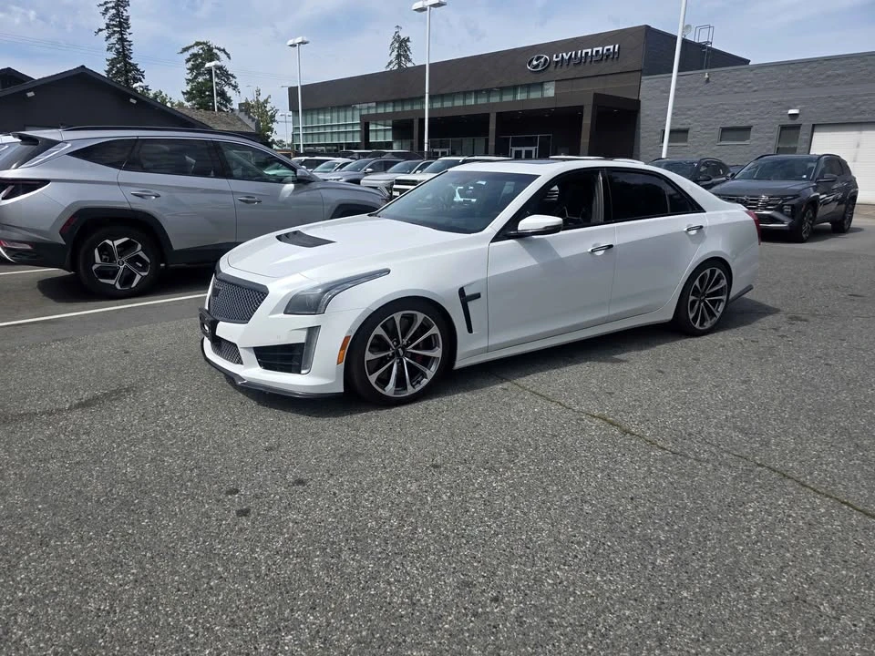2016 Cadillac CTS-V 3rd Gen - Image 5 of 20