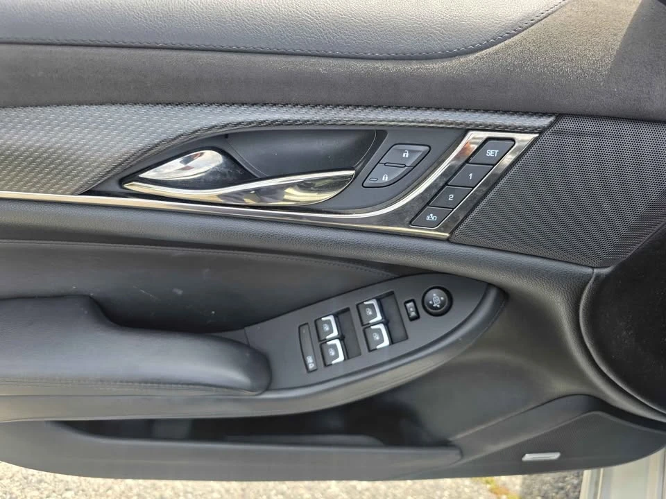 2016 Cadillac CTS-V 3rd Gen - Image 15 of 20
