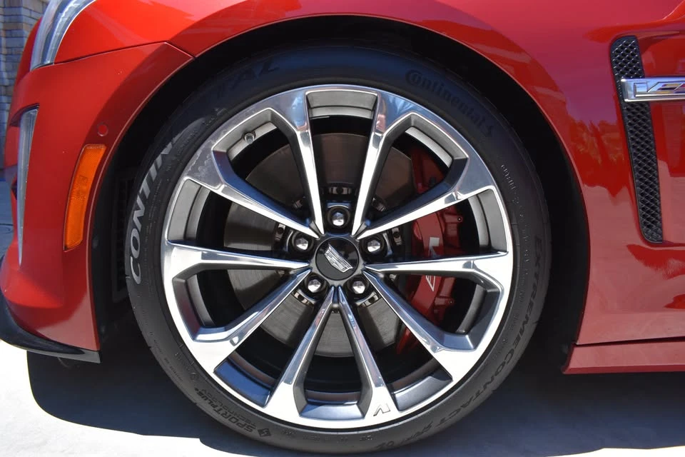 2016 Cadillac CTS-V 3rd Gen - Image 9 of 20