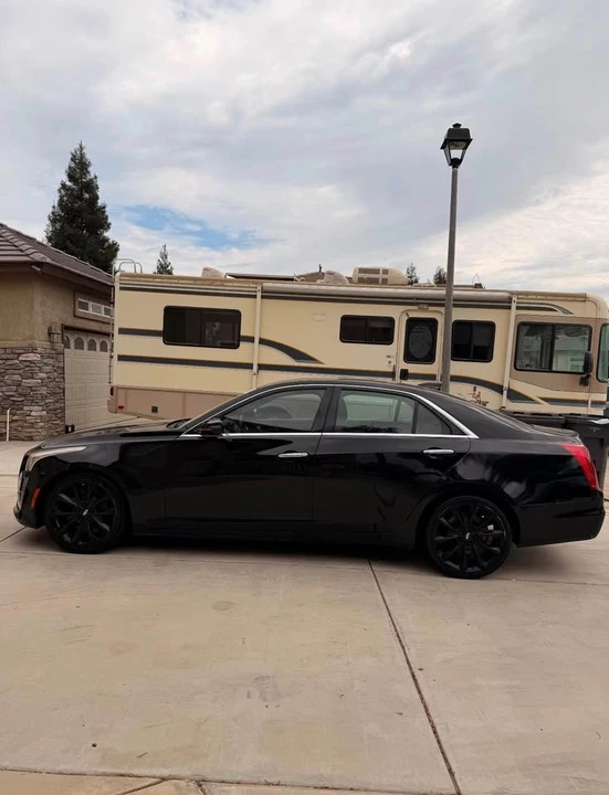 2016 Cadillac CTS-V 3rd Gen - Image 4 of 5