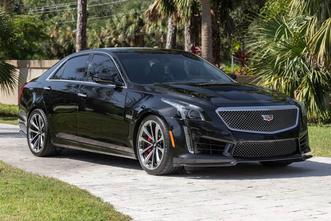 2016 Cadillac CTS-V 3rd Gen - Image 4 of 31