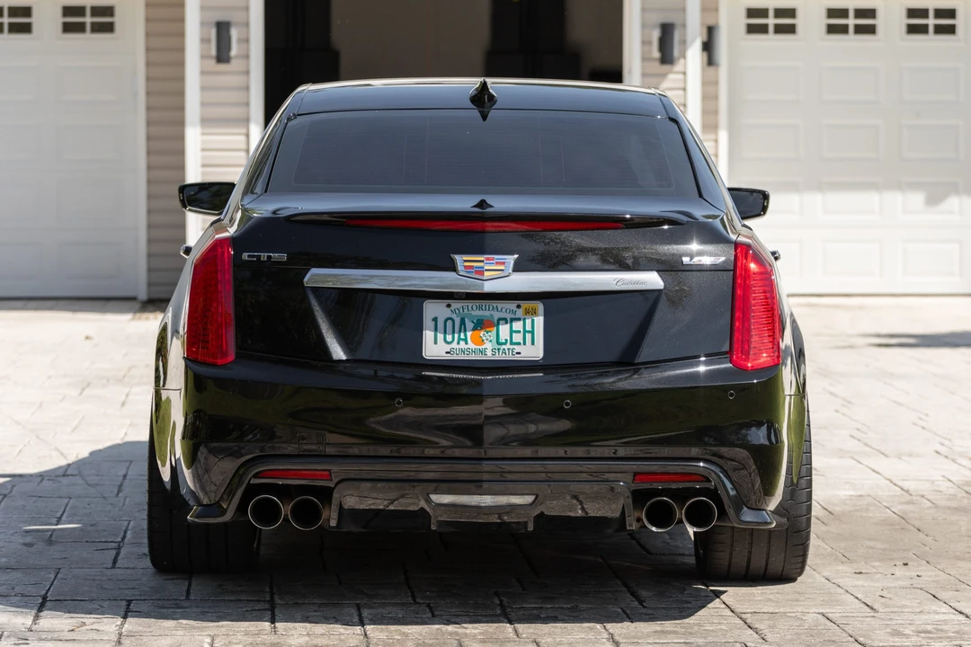 2016 Cadillac CTS-V 3rd Gen - Image 7 of 31