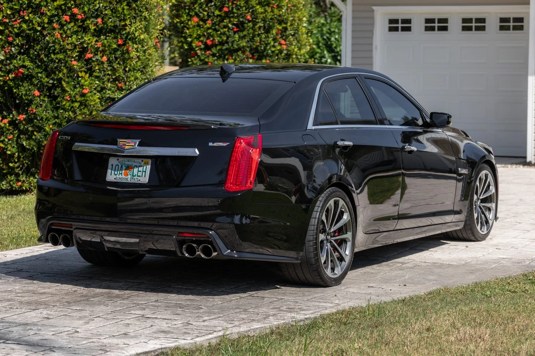 2016 Cadillac CTS-V 3rd Gen - Image 6 of 31