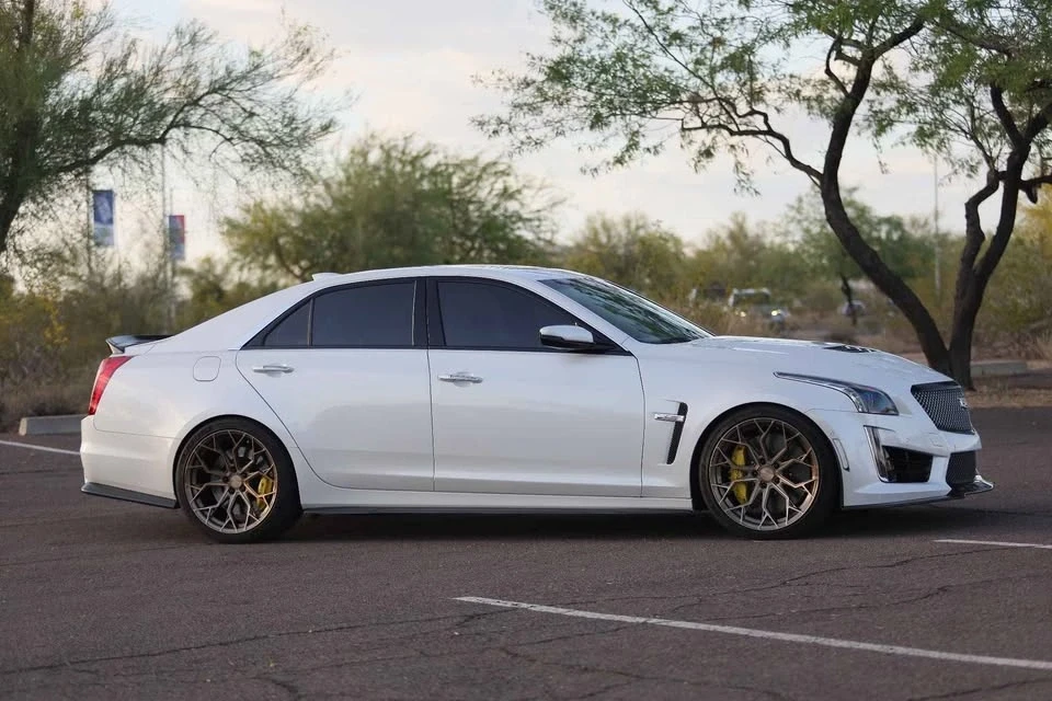 2016 Cadillac CTS-V 3rd Gen - Image 4 of 13