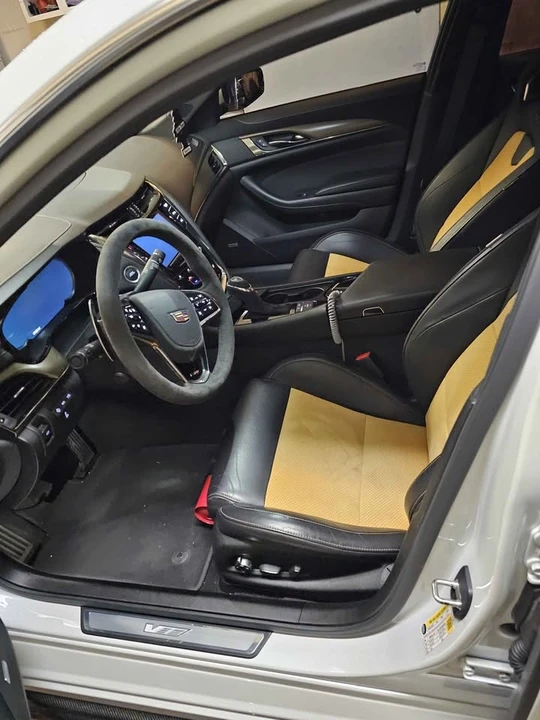 2016 Cadillac CTS-V 3rd Gen - Image 6 of 13