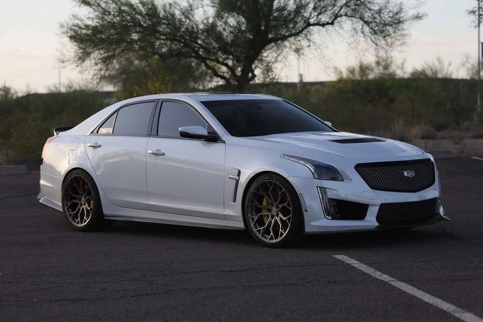 2016 Cadillac CTS-V 3rd Gen - Image 3 of 13