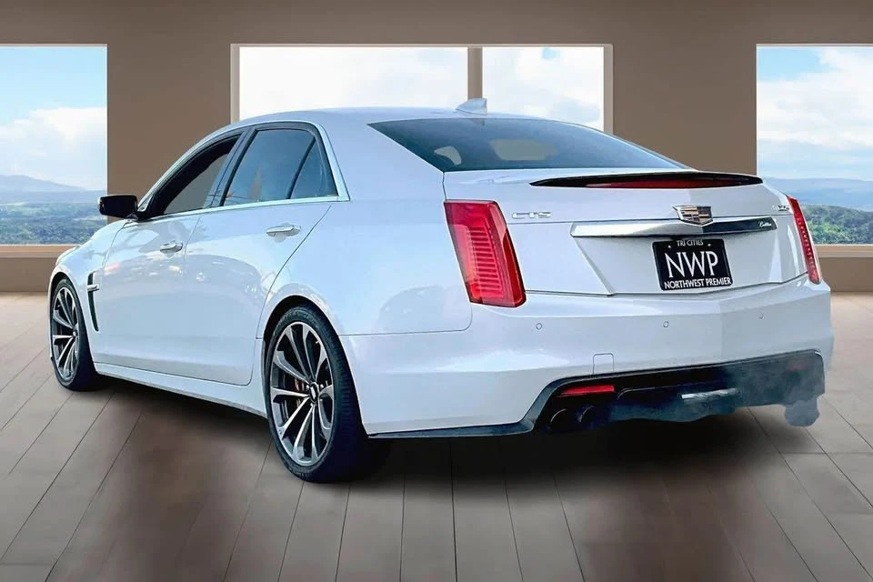 2016 Cadillac CTS-V 3rd Gen - Image 2 of 7