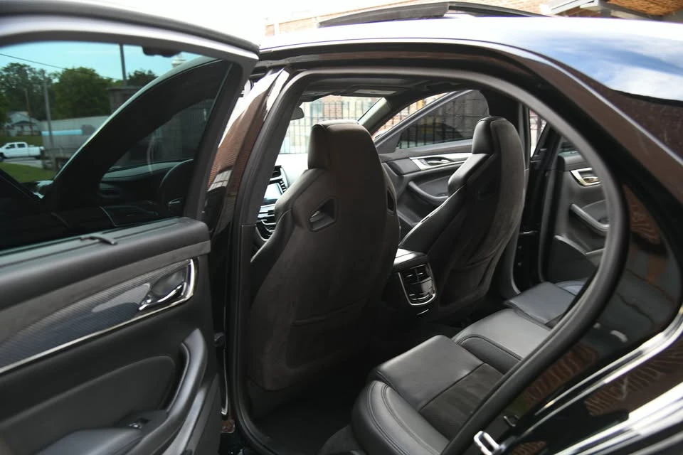 2016 Cadillac CTS-V 3rd Gen - Image 14 of 20
