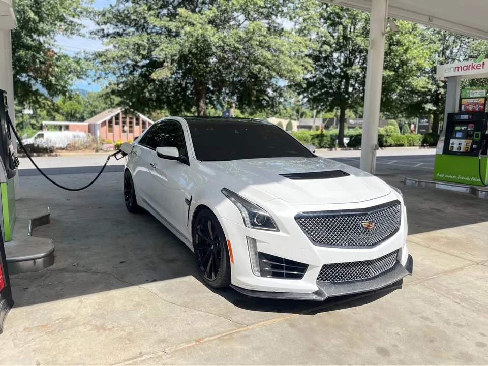 2016 Cadillac CTS-V 3rd Gen - Image 3 of 10