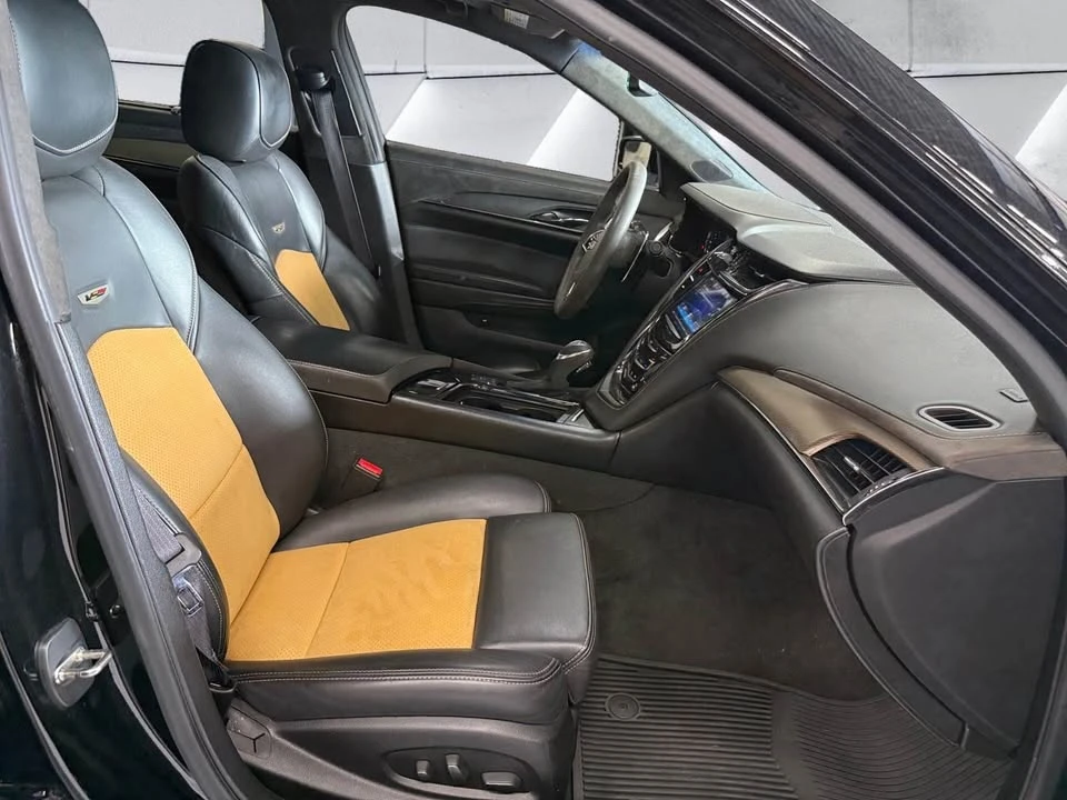 2016 Cadillac CTS-V 3rd Gen - Image 15 of 20