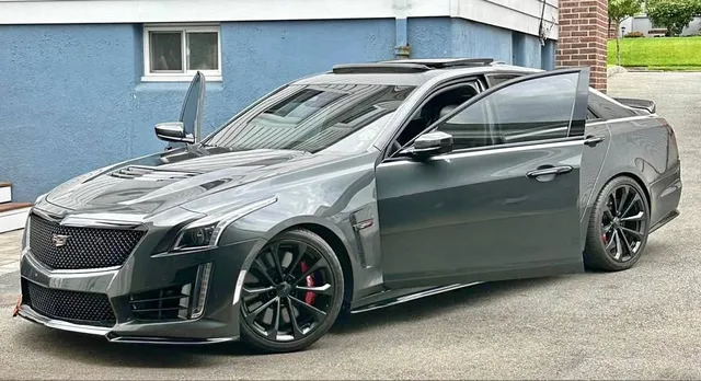 2016 Cadillac CTS-V Sedan 4D