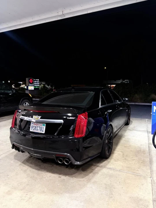 2016 Cadillac CTS-V 3rd Gen - Image 2 of 8