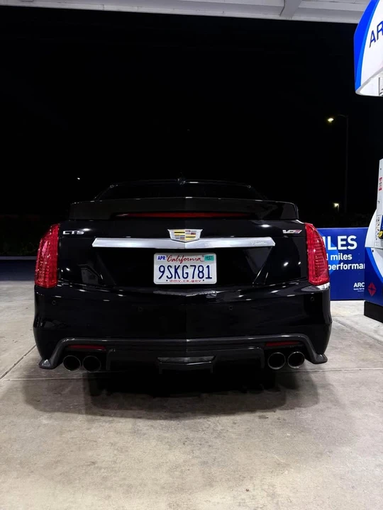 2016 Cadillac CTS-V 3rd Gen - Image 3 of 8