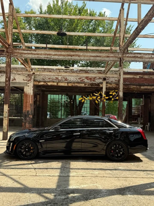 2016 Cadillac CTS-V 3rd Gen - Image 3 of 15