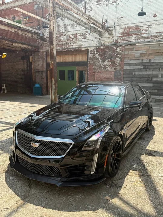 2016 Cadillac CTS-V 3rd Gen - Image 2 of 15