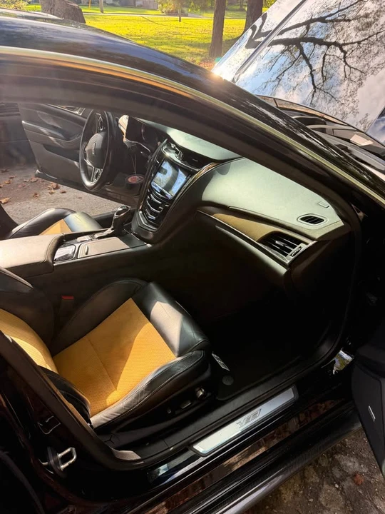 2016 Cadillac CTS-V 3rd Gen - Image 10 of 11