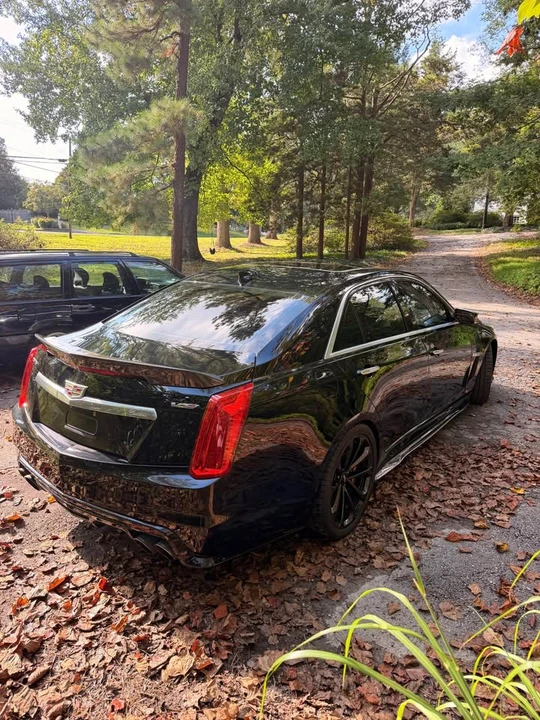 2016 Cadillac CTS-V 3rd Gen - Image 5 of 11
