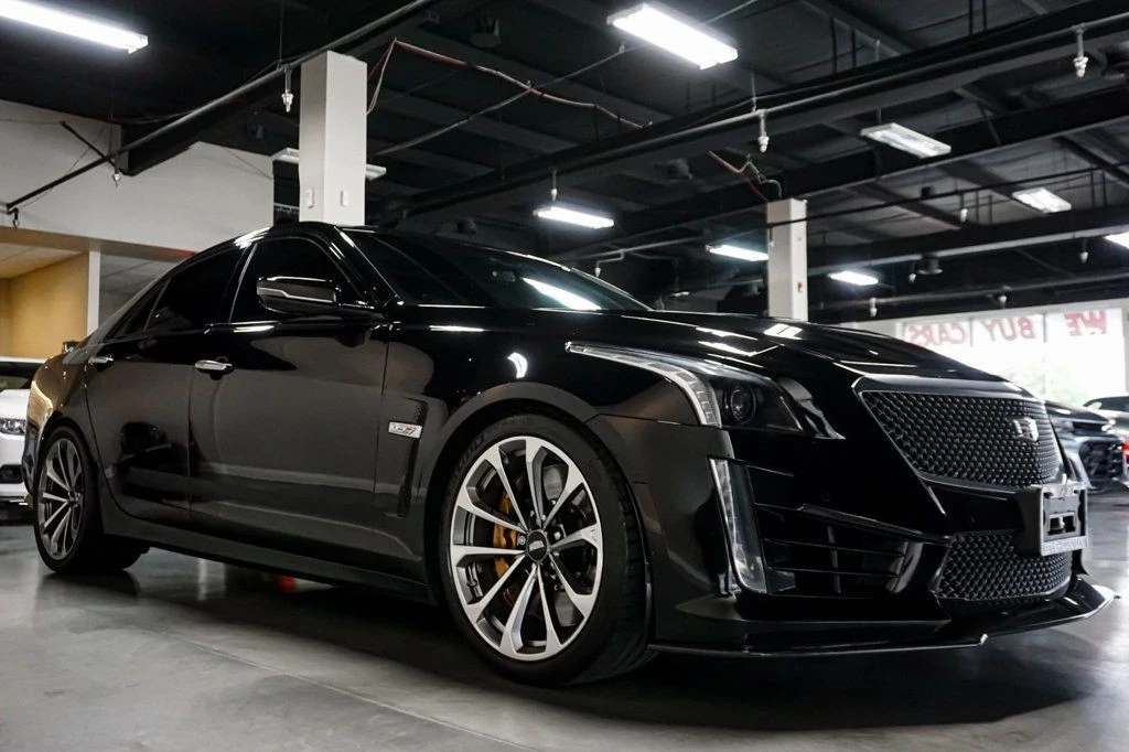 2016 Cadillac CTS-V 3rd Gen - Image 2 of 12