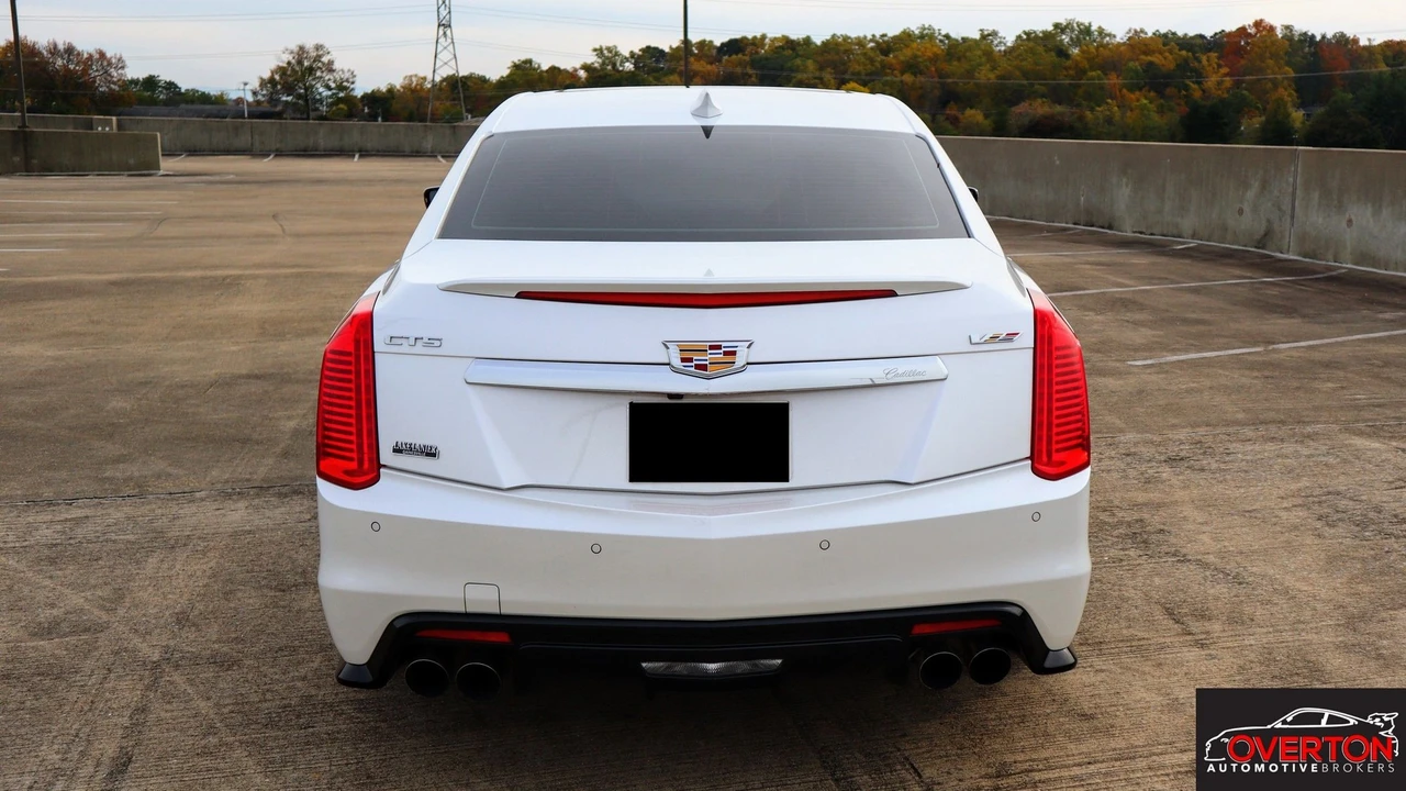2016 Cadillac CTS-V 3rd Gen - Image 8 of 21