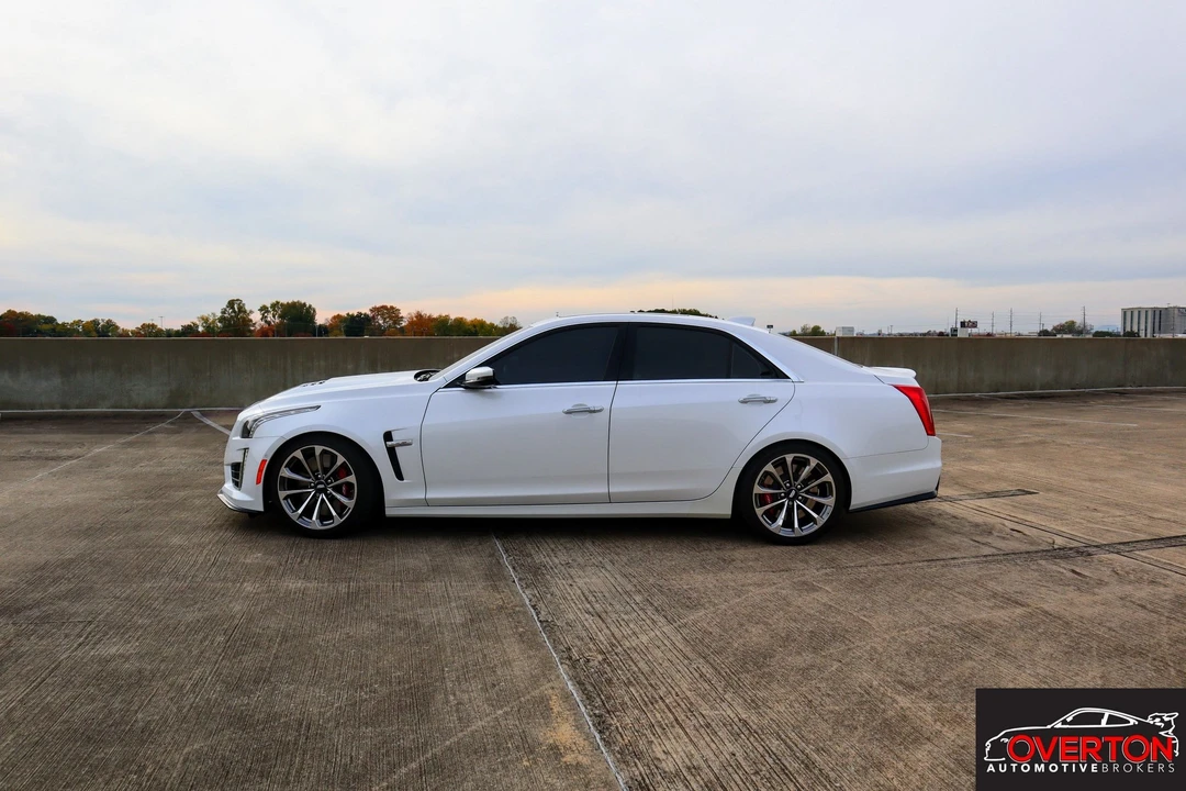 2016 Cadillac CTS-V 3rd Gen - Image 10 of 21