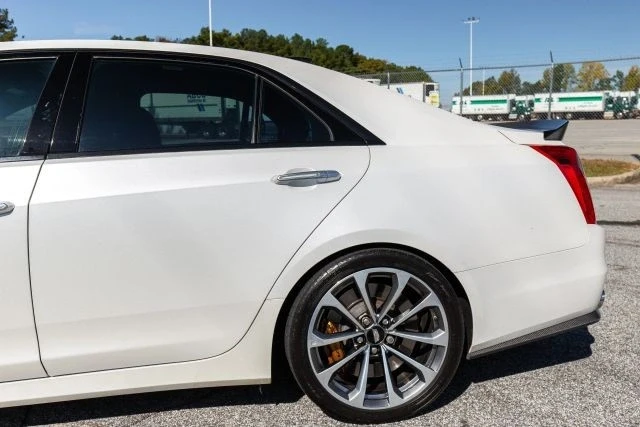 2016 Cadillac CTS-V 3rd Gen - Image 5 of 21