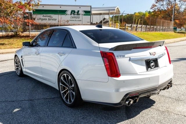 2016 Cadillac CTS-V 3rd Gen - Image 19 of 21