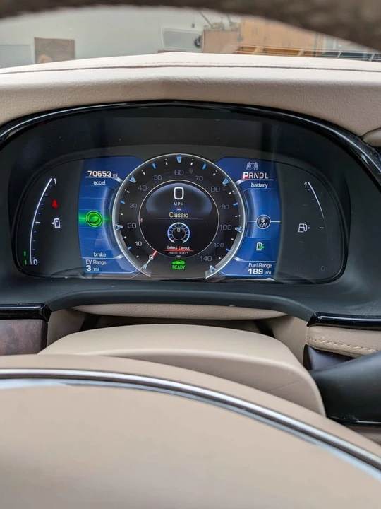2016 Cadillac ELR - Image 6 of 10