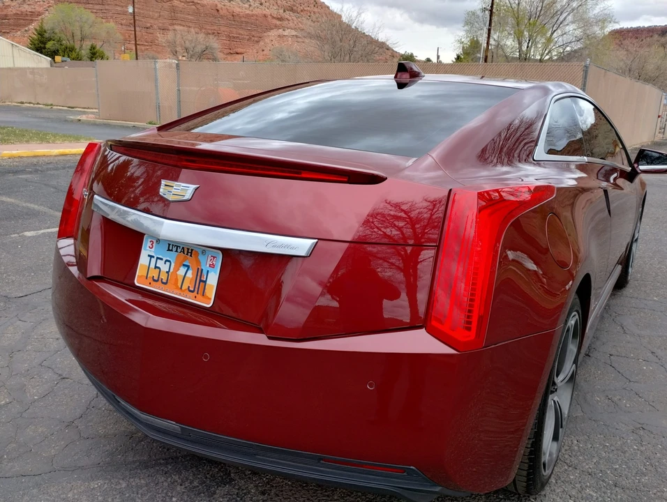 2016 Cadillac ELR - Image 8 of 31